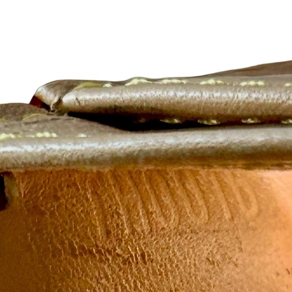 LV Multicolor White Kiss Lock Bifold Wallet - Picture 4 of 12